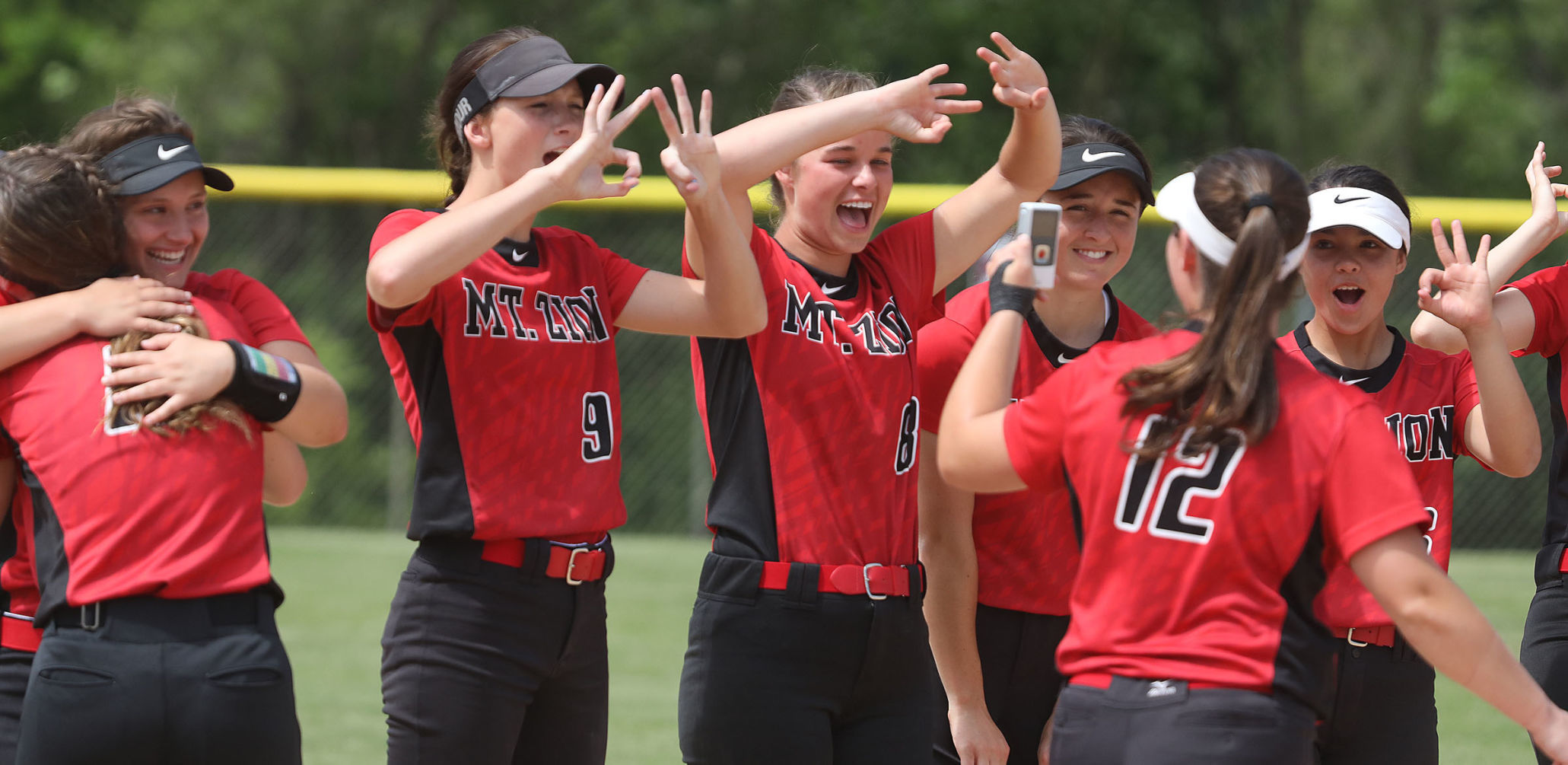 Mount Zion vs Kankakee Bishop McNamara softball 27 6.8.19.jpg